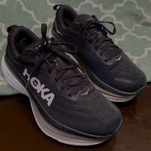 Hoka Bondi 8- size 8.5B